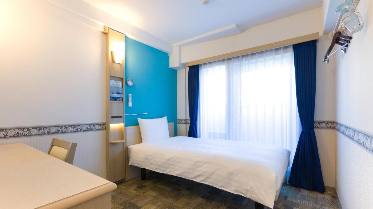Toyoko Inn Matsudo Eki Higashi Guchi Eksteriør bilde